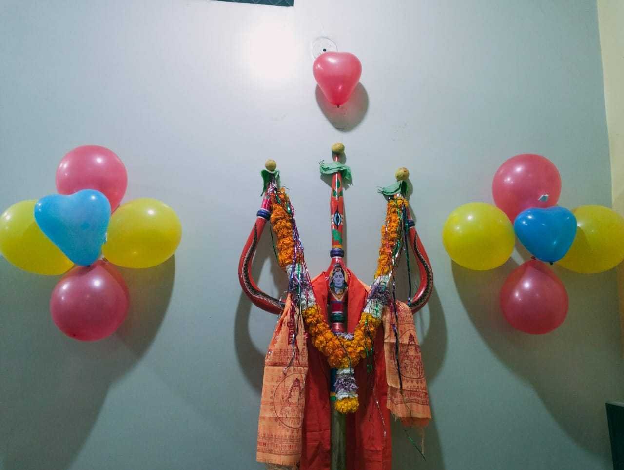 प्रशांत खंडागले के निवास पर संपन्न हुआ पुआडे का कार्यक्रम भगवान शंकर के भजनों की हुई प्रस्तुति