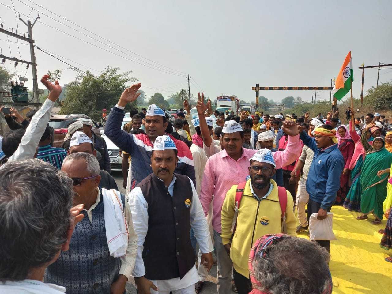 स्वजल धारा योजना में हुआ घोटाला। मुकेश सोनी आठनेर। 