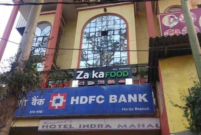 बिना सूचना दिए बैंक ने समय पूर्व तोड़ी एफडी,धरने का ऐलान