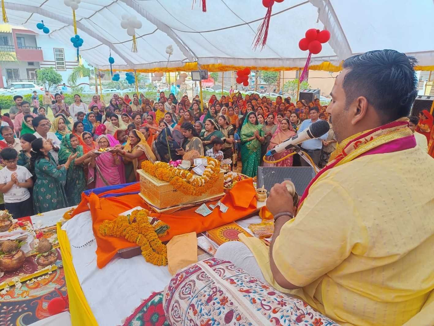 श्रीकृष्ण की बाल लीलाओं का किया वर्णन