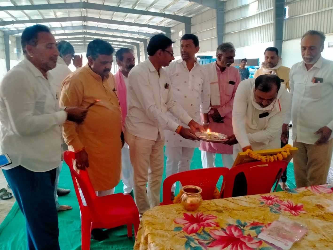 चना खरीदी केंद्र का किया शुभारंभ