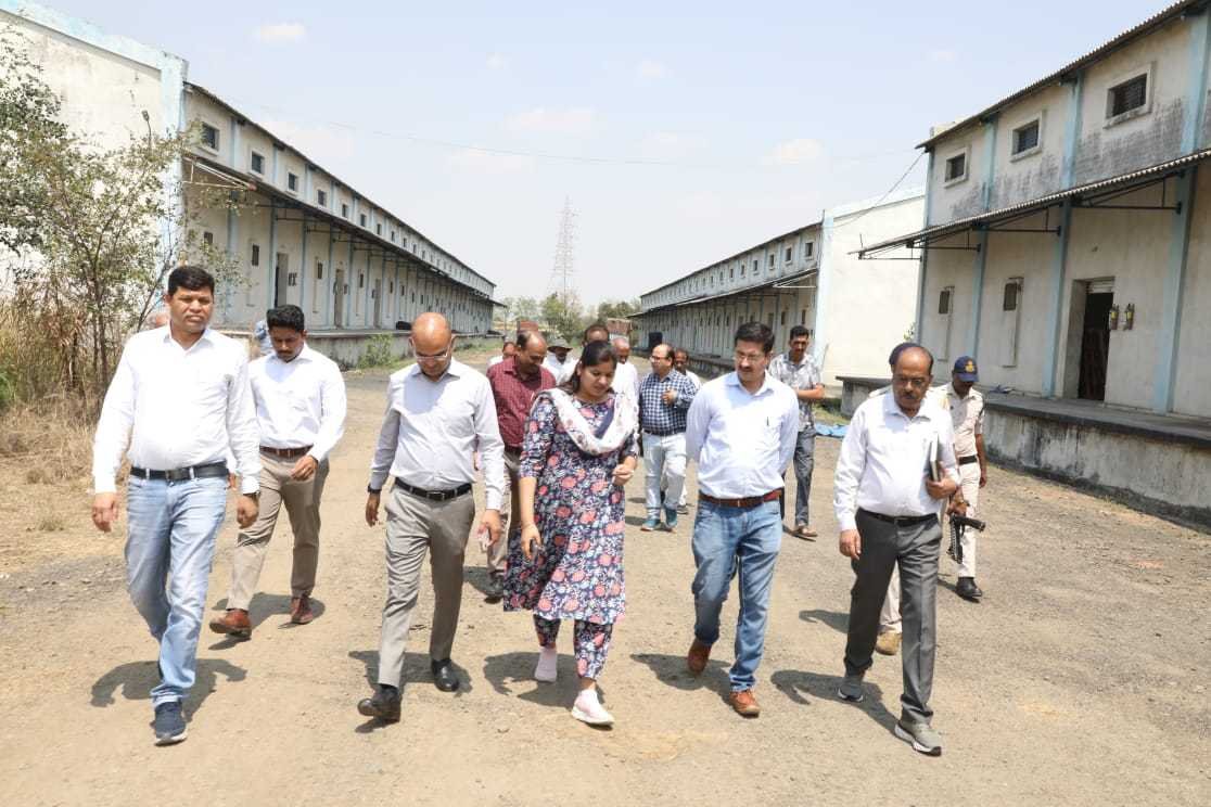 कलेक्टर ने जिले के सायलो केंद्र एवं विभिन्न गेहूं उपार्जन केंद्रों का निरीक्षण किया