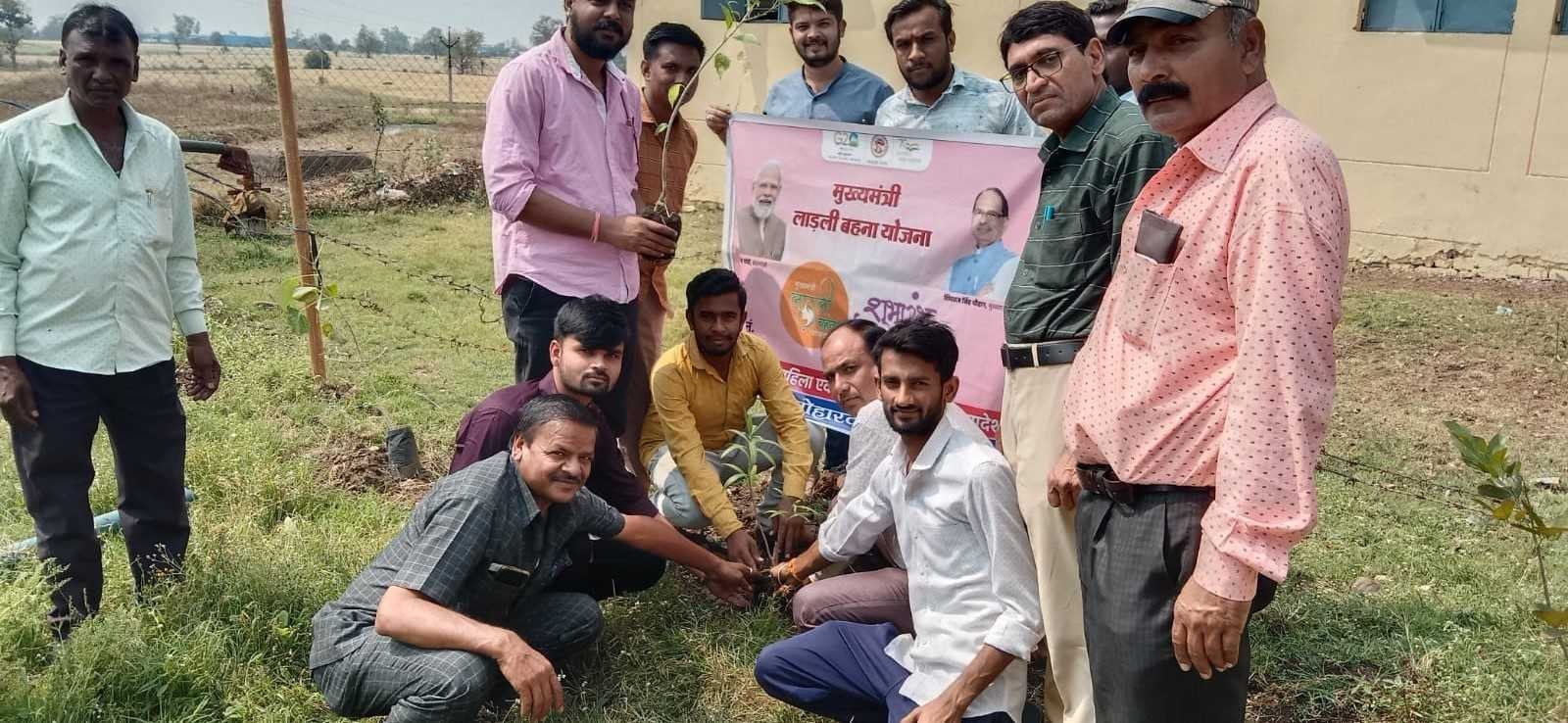 पौधारोपण कर लाडली बहना योजना का किया शुभारंभ