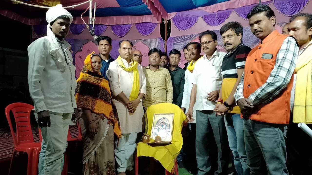 राजनीति में रहकर सेवा करने का अवसर प्राप्त होता है हेमंत वागदे्