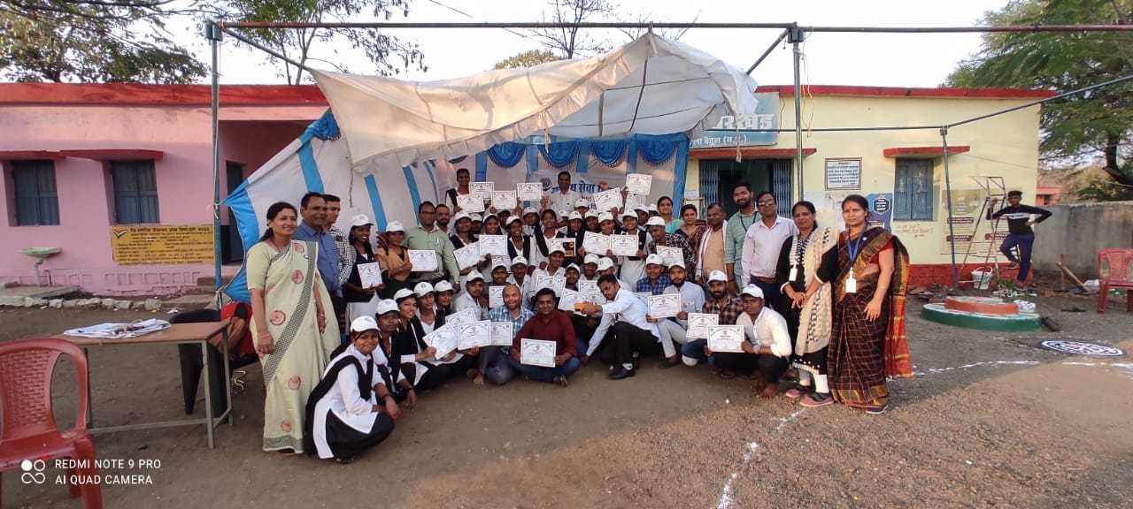 शासकीय महाविद्यालय आठनेर का रासेयो का शिविर संपन्न