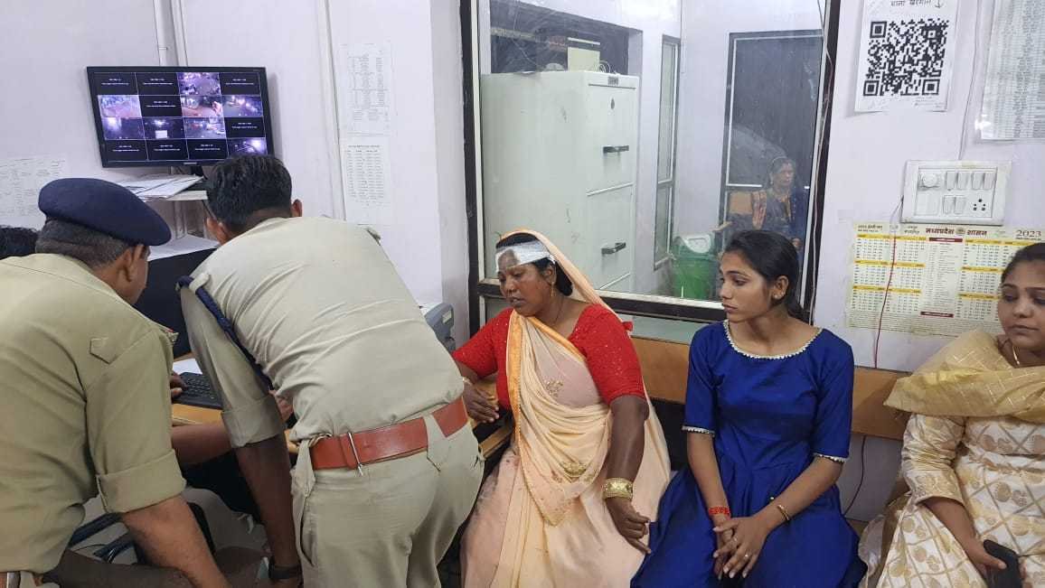 गणगौर पूजन के दौरान दो पक्षों का विवाद मारपीट में बदला