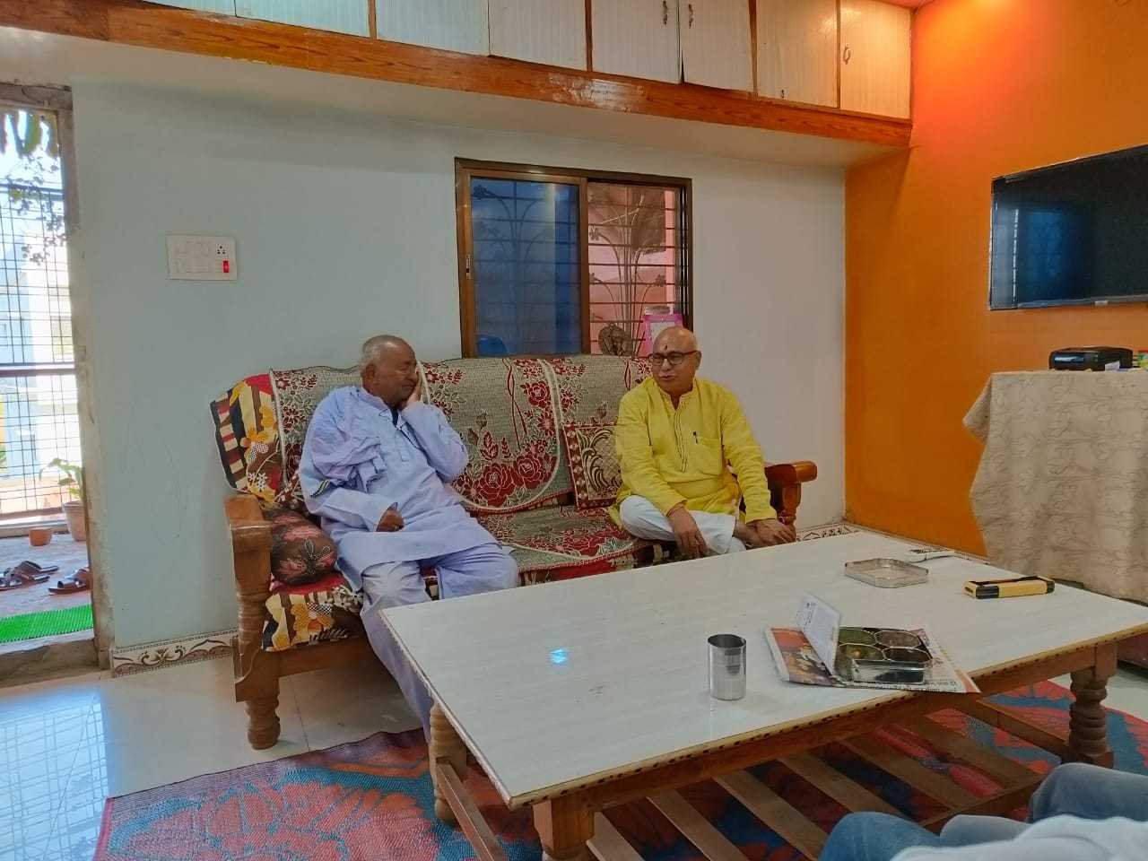 आठनेर क्षेत्र के दौरे पर रहे पूर्व सांसद हेमंत खंडेलवाल
