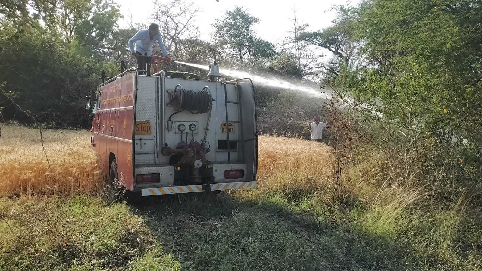 किसान के खेत में लगी आग पर पाया काबू, बड़ी घटना होने से बची