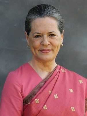 सोनिया गांधी की तबीयत खराब, दिल्ली के सर गंगाराम अस्पताल में एडमिट