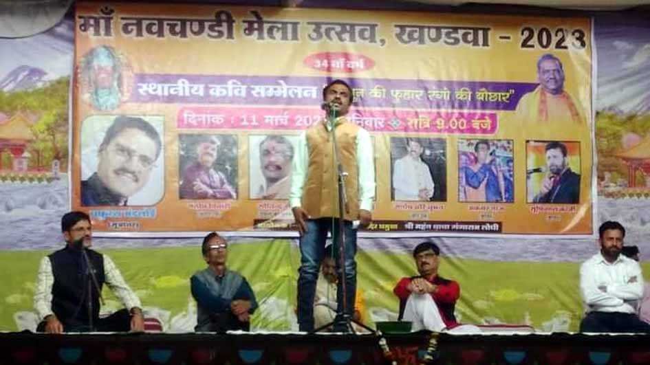 निकाला घर से जब बेटों ने तो मां-बाप ये बोले, कहां जाते बुढ़ापे में अगर बेटी नहीं होती