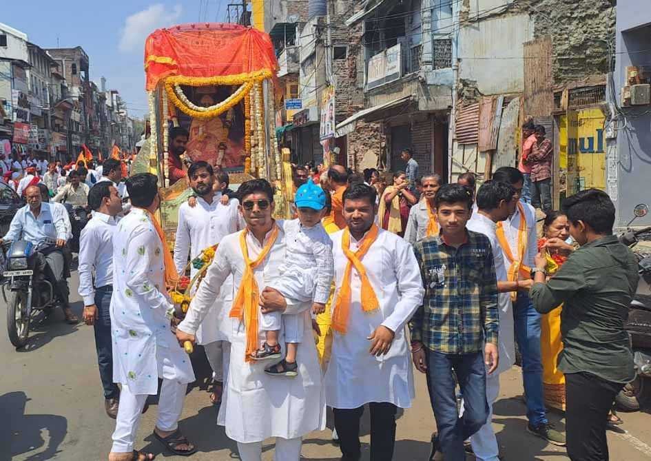 पालवाली समाज ने आशापूर्णा माता की निकाली शोभायात्रा