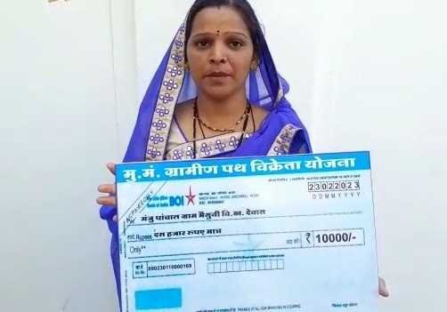 मुख्यमंत्री ग्रामीण पथ विक्रेता योजना पथ विक्रेताओं के लिए बन रही है मददगार