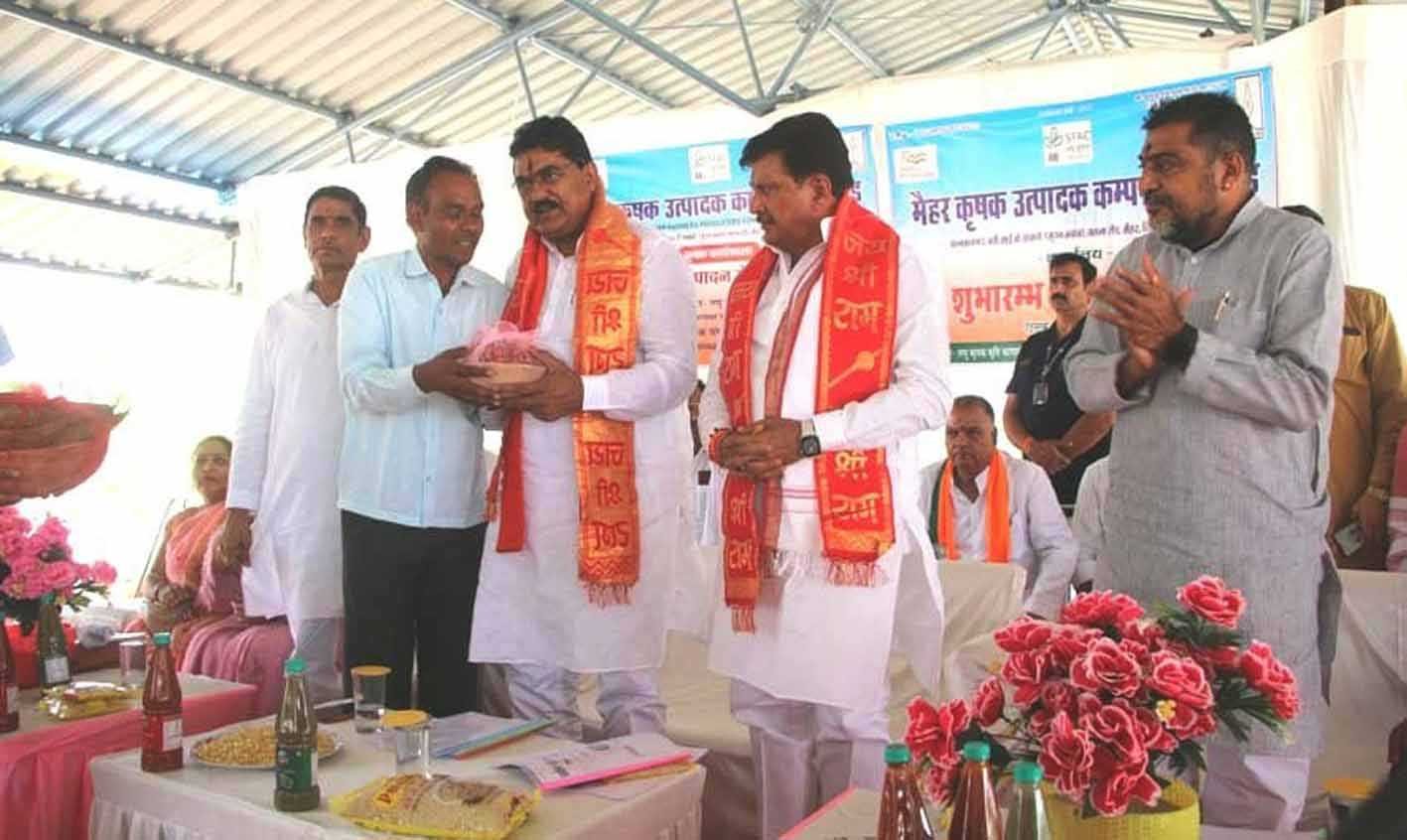 आर्थिक सशक्तिकरण का मार्ग होगा प्रशस्त : कृषि मंत्री