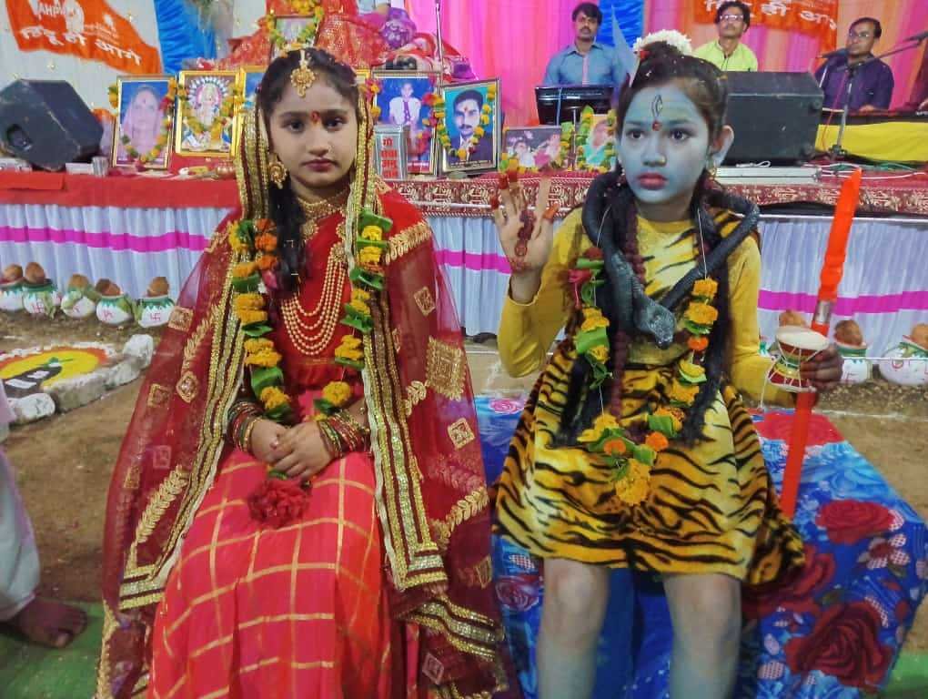 भागवत कथा में शिव पार्वती के विवाह की कथा में पधारे नागराज