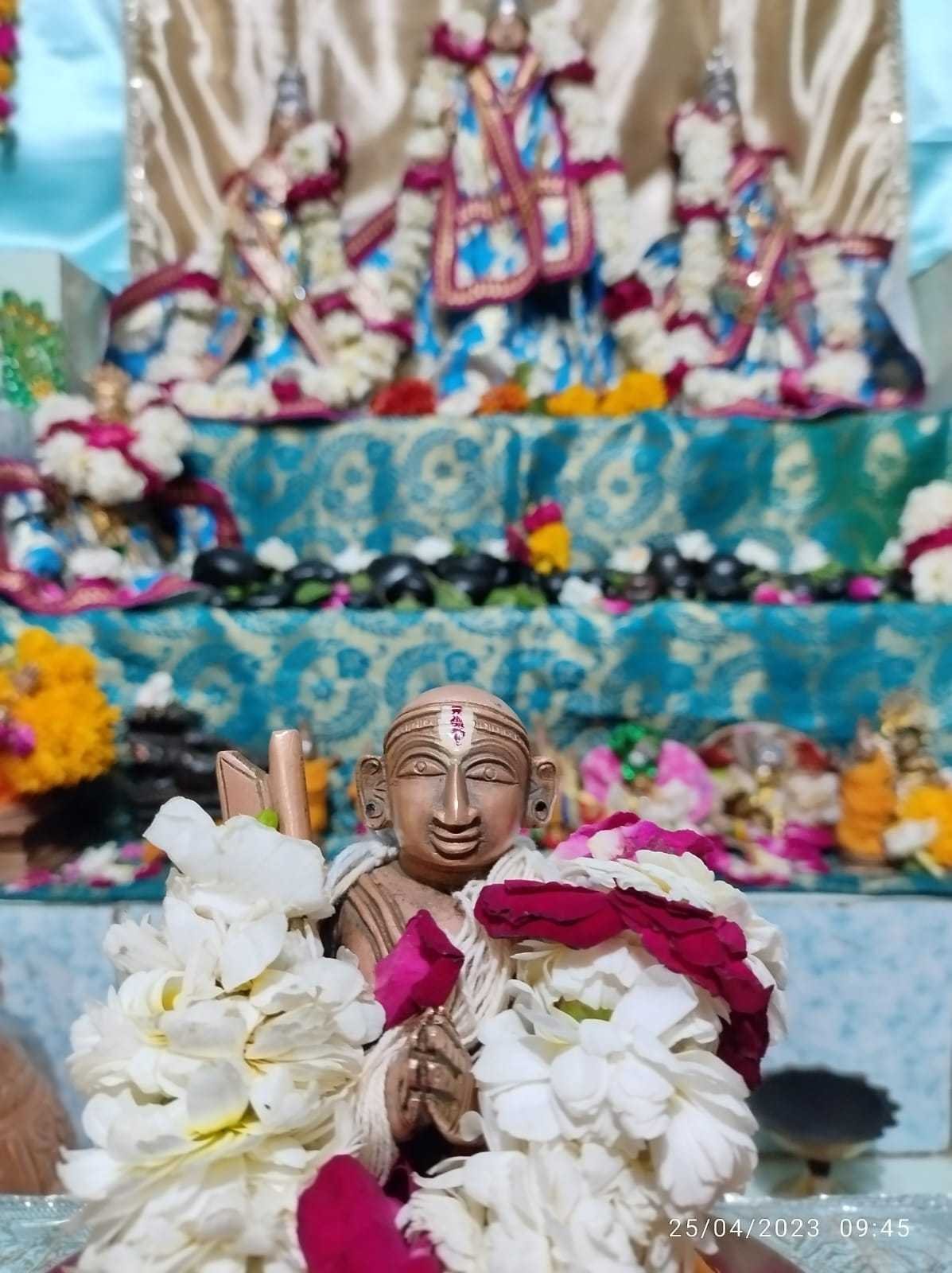 आद्य जगतगुरू रामानुजाचार्य का प्राकट्योत्सव मनाया