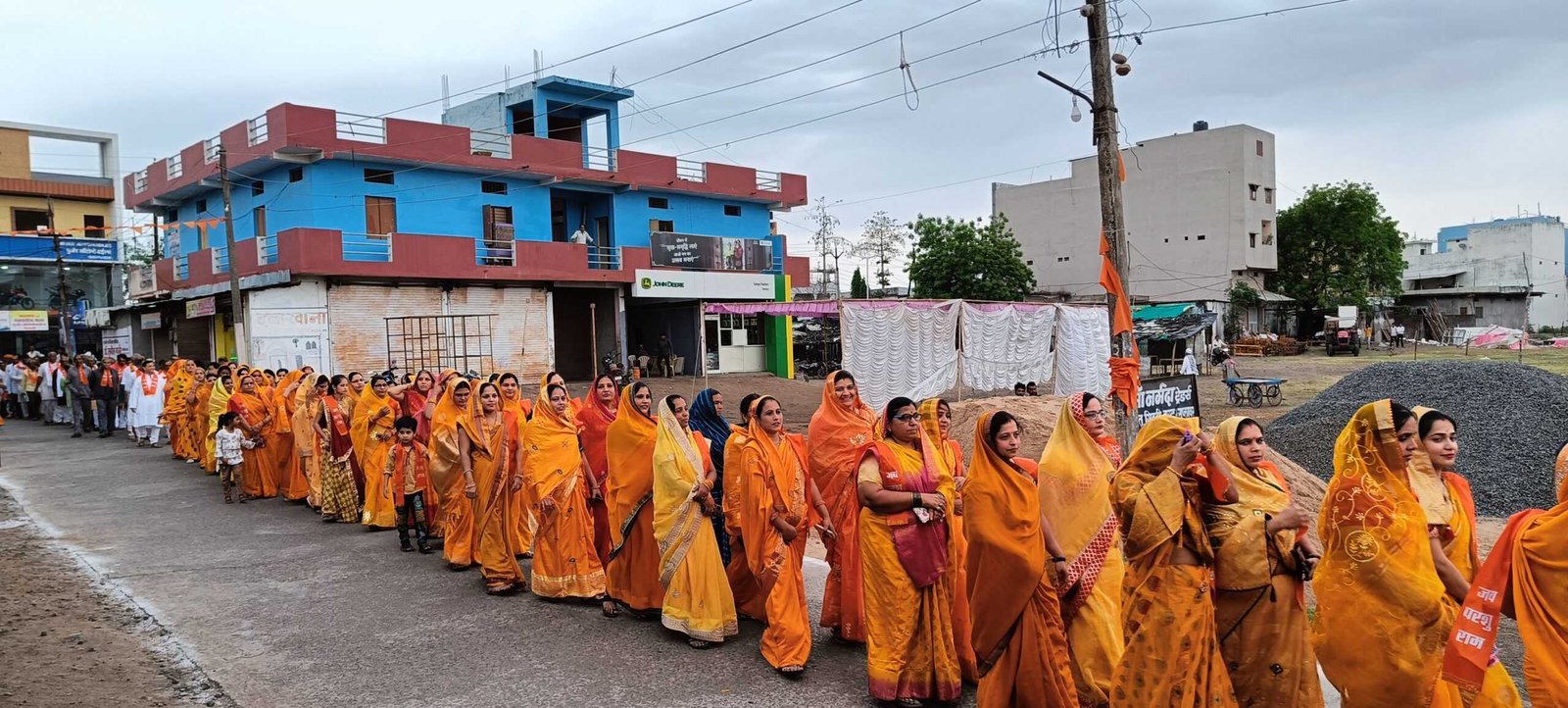 भगवान परशुराम प्राकट्य दिवस पर निकाली भव्य शोभायात्रा