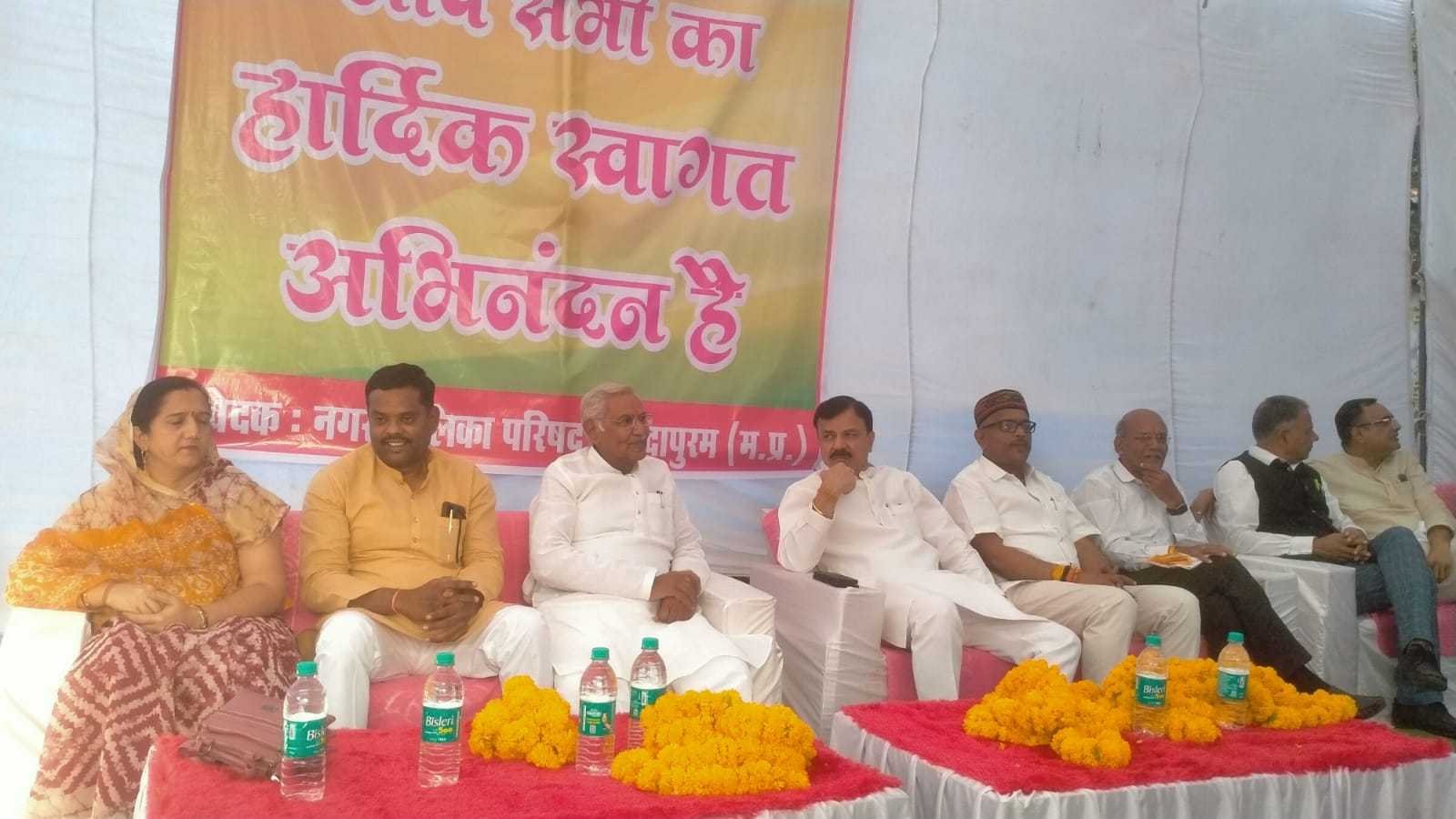 ज्ञान के मंदिर के रूप में बनेगा पत्रकार भवन, जहां देश हित में किया जायेगा चिंतन: सांसद