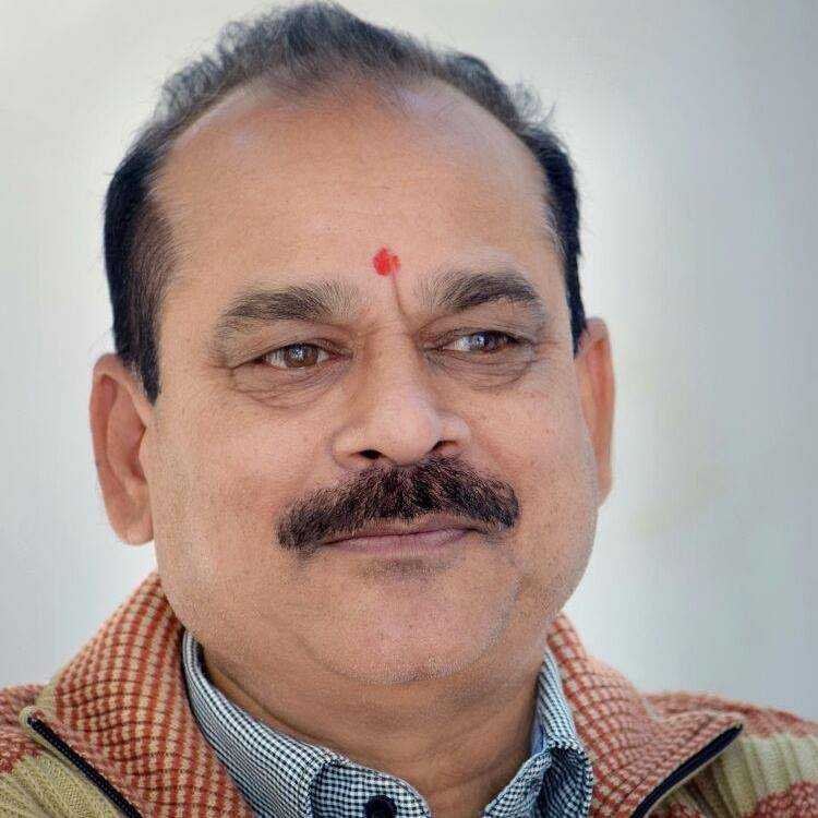 इसी तरह चौंकाने के लिए जाने जाते हैं दिग्विजय….