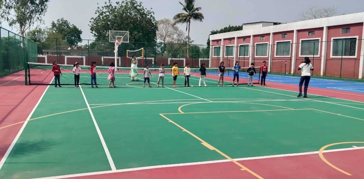विजन इंटरनेशनल पब्लिक स्कूल में समर कैंप प्रारंभ