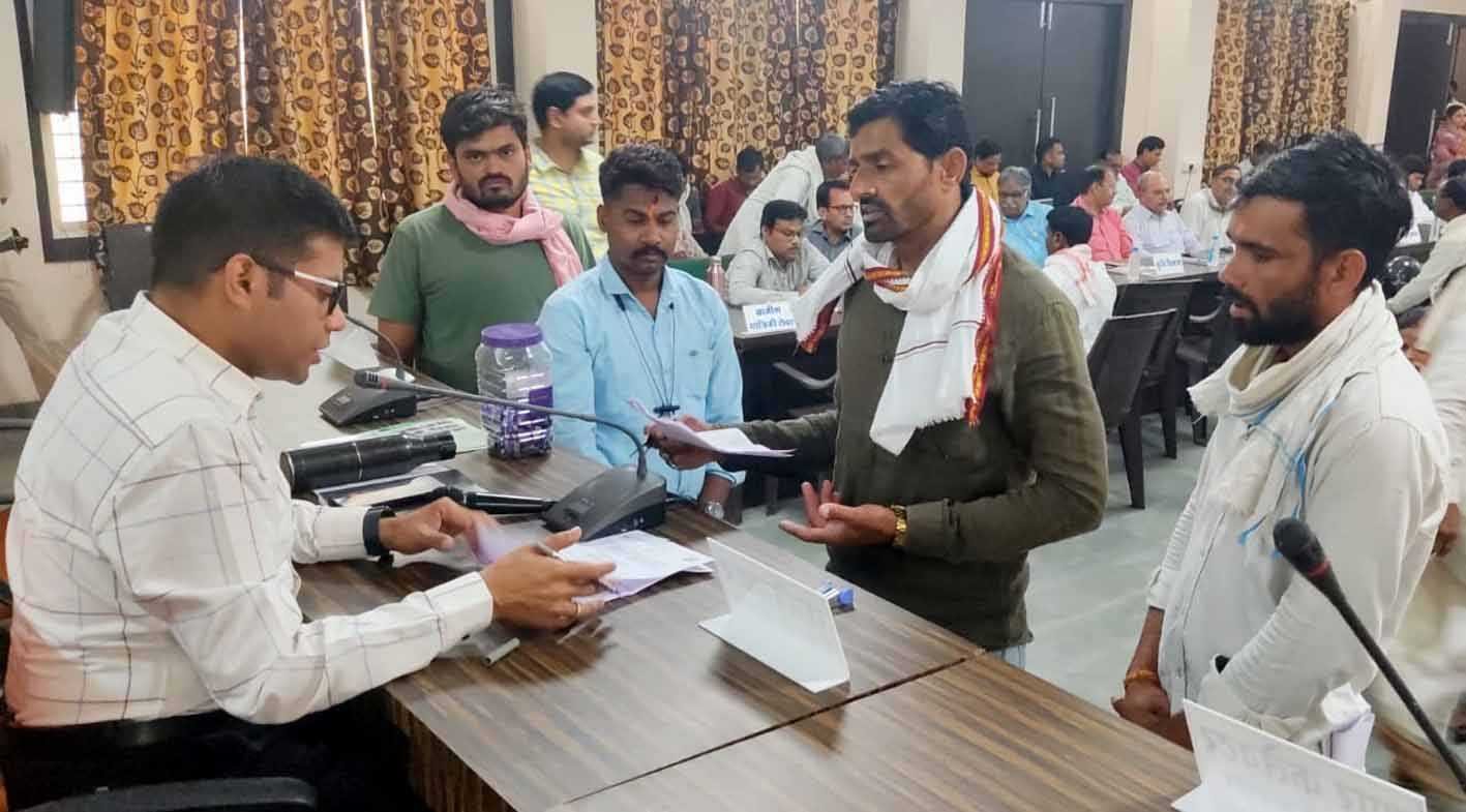 जनसुनवाई में नागरिकों की समस्याओं का हुआ निराकरण