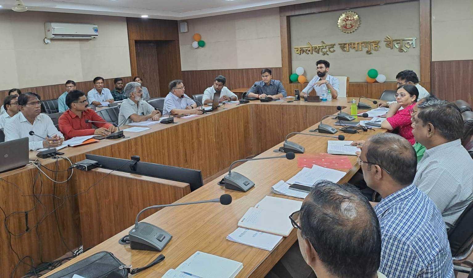 परीक्षा परिणाम में खराब प्रदर्शन वाले प्राचार्यों / शिक्षकों पर होगी कार्रवाई