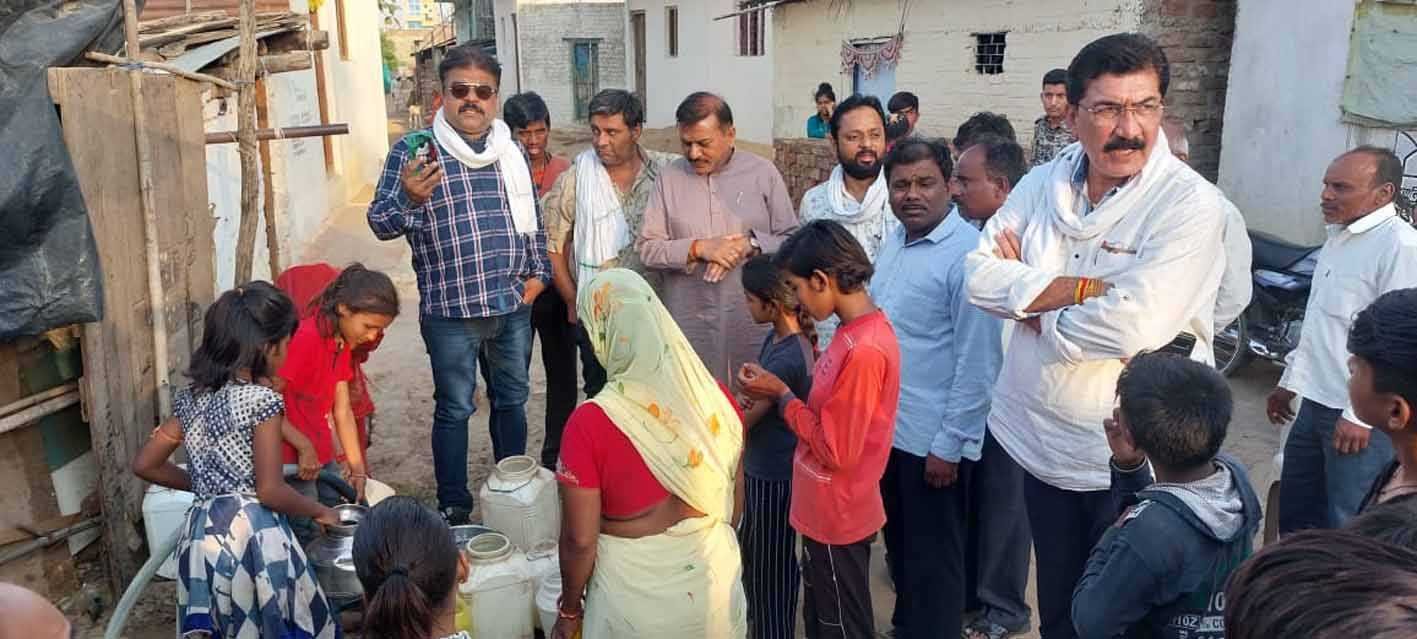 पानी की समस्या से जूझ रहे वार्ड 34 के वाशिंदे