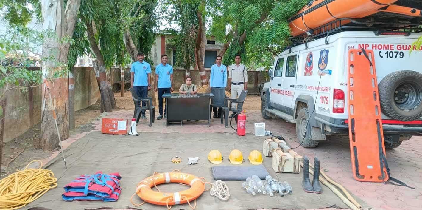 आपदा प्रबंधन का दिया प्रशिक्षण