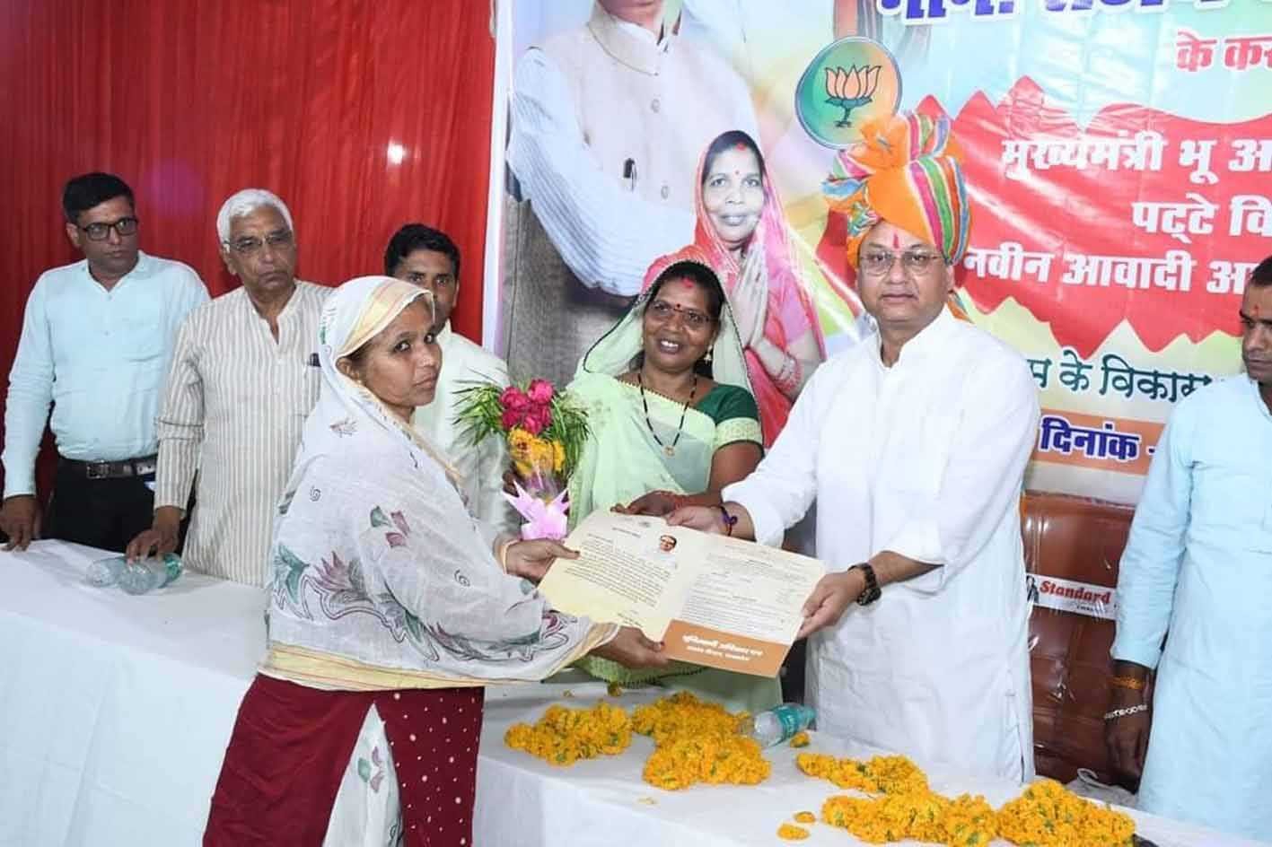 विधायक ने किया लाखों रुपए के निर्माण कार्यों का भूमिपूजन