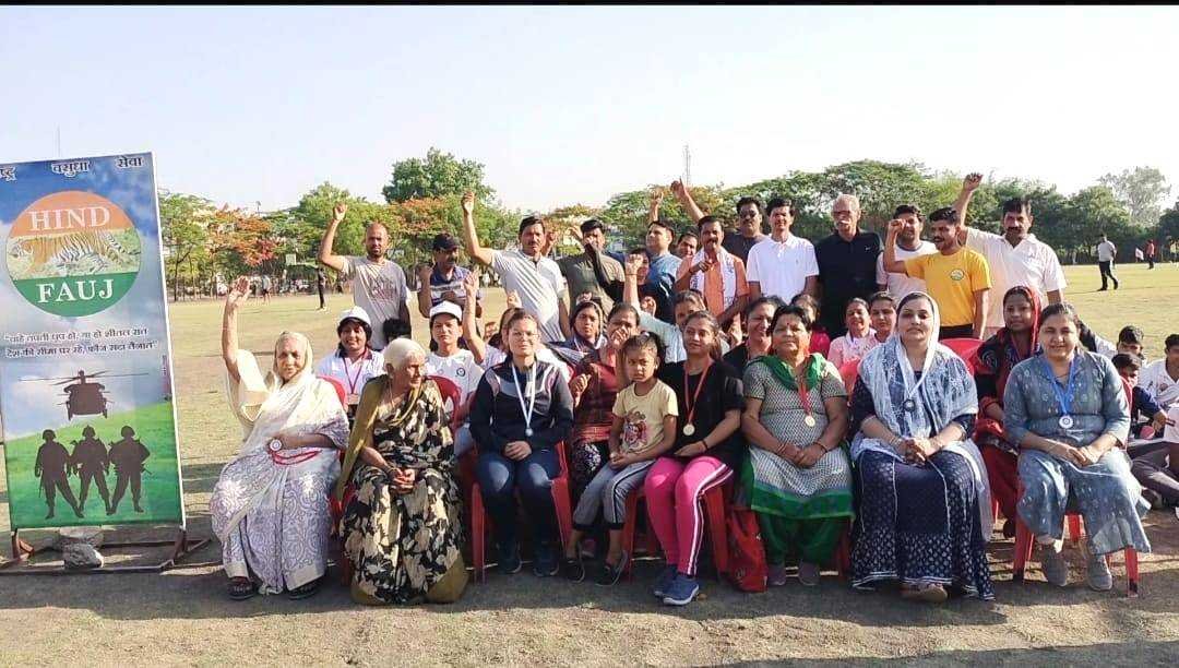 25 से 85 वर्ष कि मातृ शक्तियों ने मैराथन में लगाई दौड़