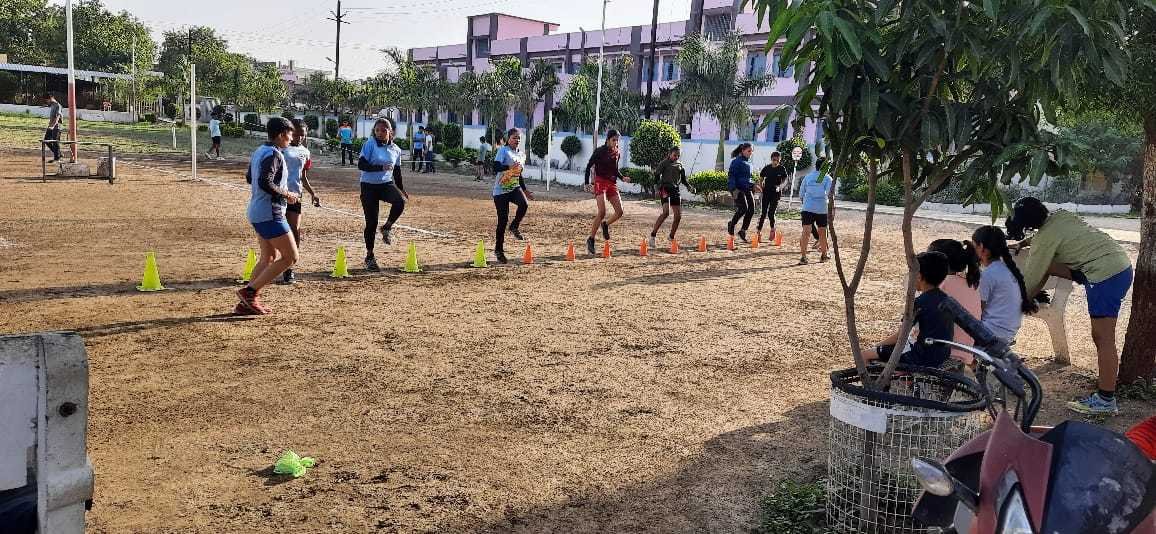 ग्रीष्मकालीन खेल प्रशिक्षण का शुभारम्भ