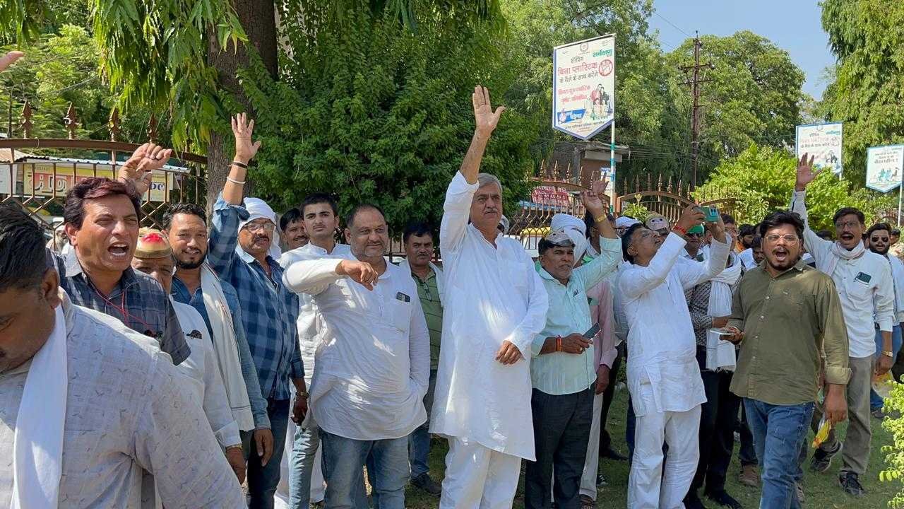 कनार्टक चुनाव परिणामों से नफरत का बाजार बंद