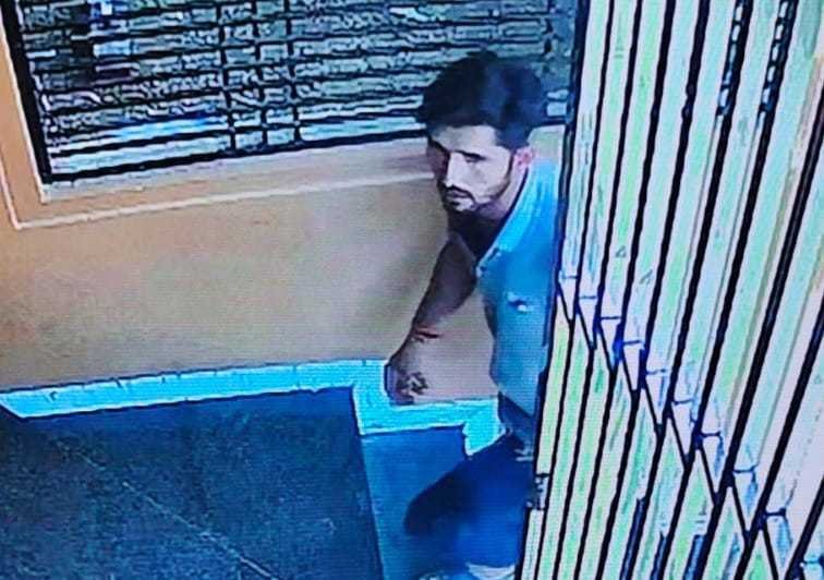 घर में घुसकर दिन दहाड़े चोरी करने वाले युवक को पुलिस ने किया गिरफ्तार