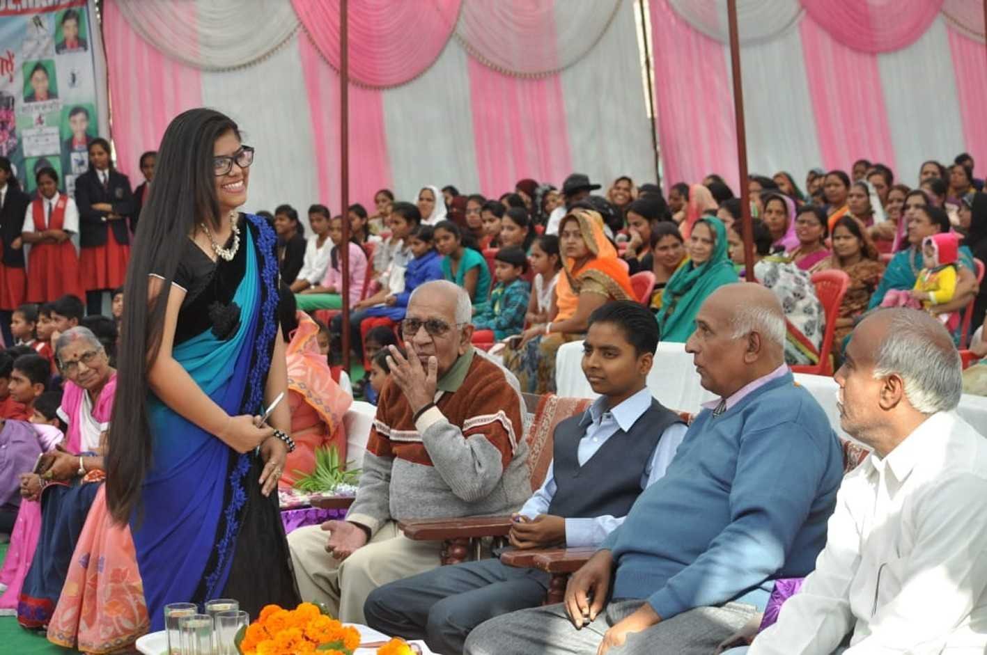 सत्तर साल और सत्तर साल का सस्ता मौसमी चीफ गेस्ट अजातशत्रु