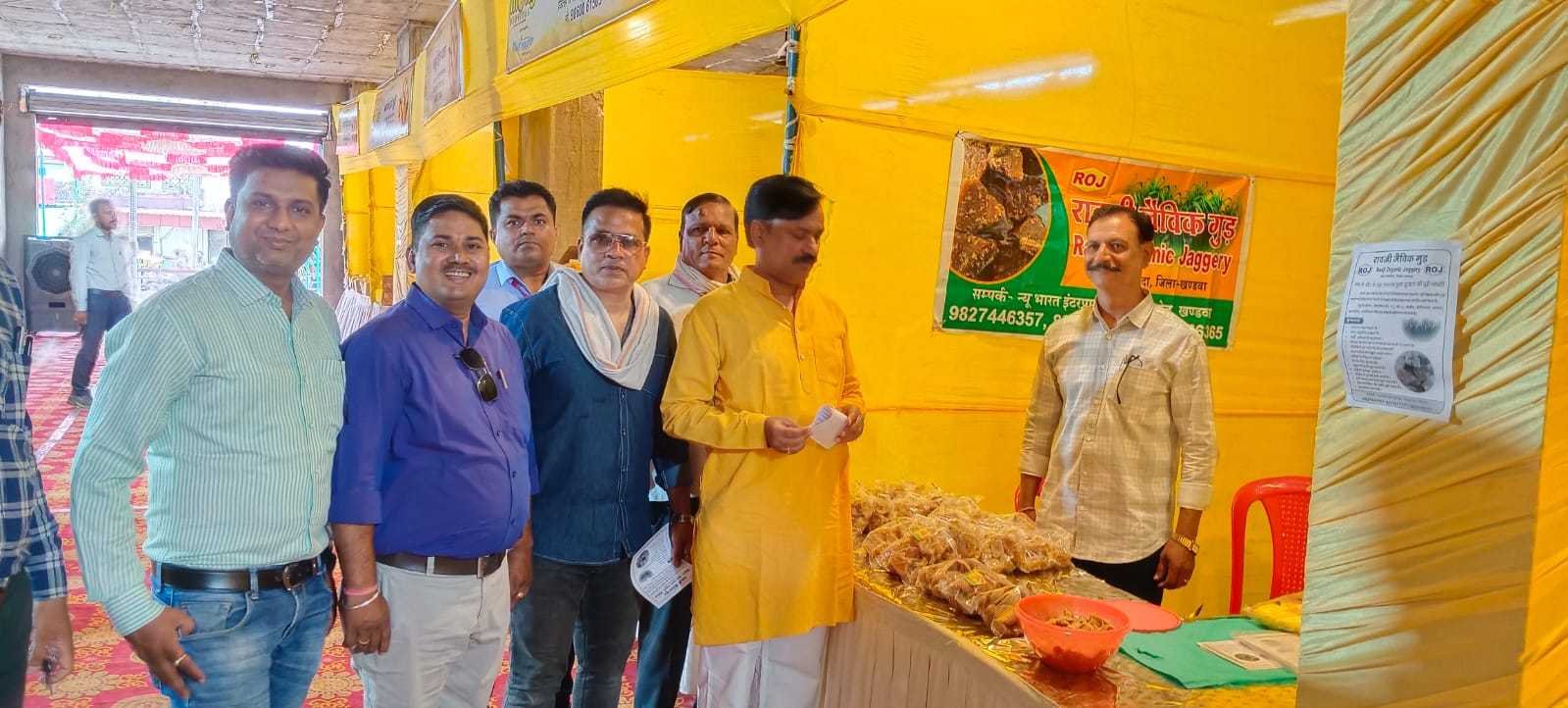 मेंगो फेस्टिवल का विधायक ने किया शुभारंभ