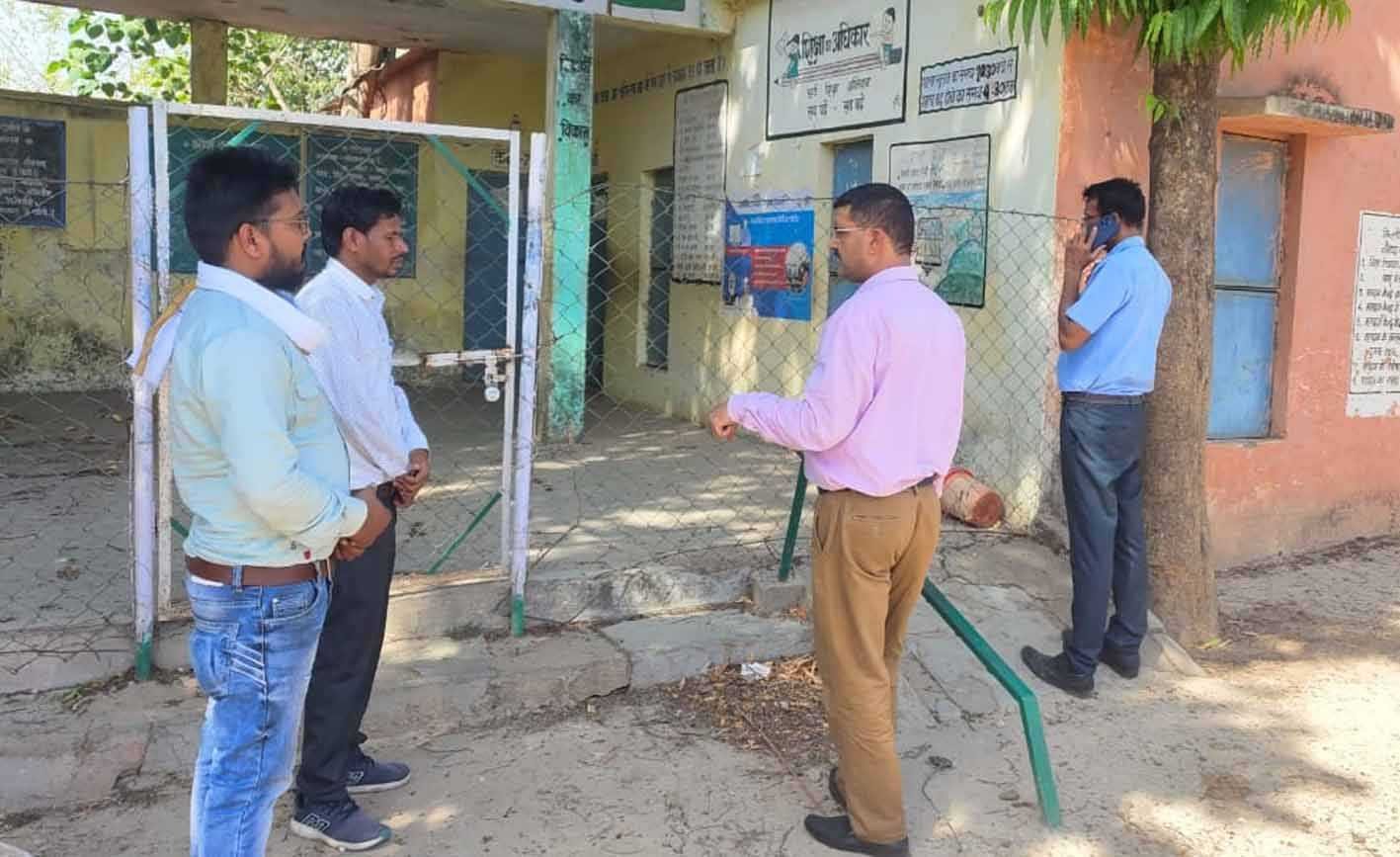 उप जिला निर्वाचन अधिकारी ने मतदान केन्द्रों का किया निरीक्षण  