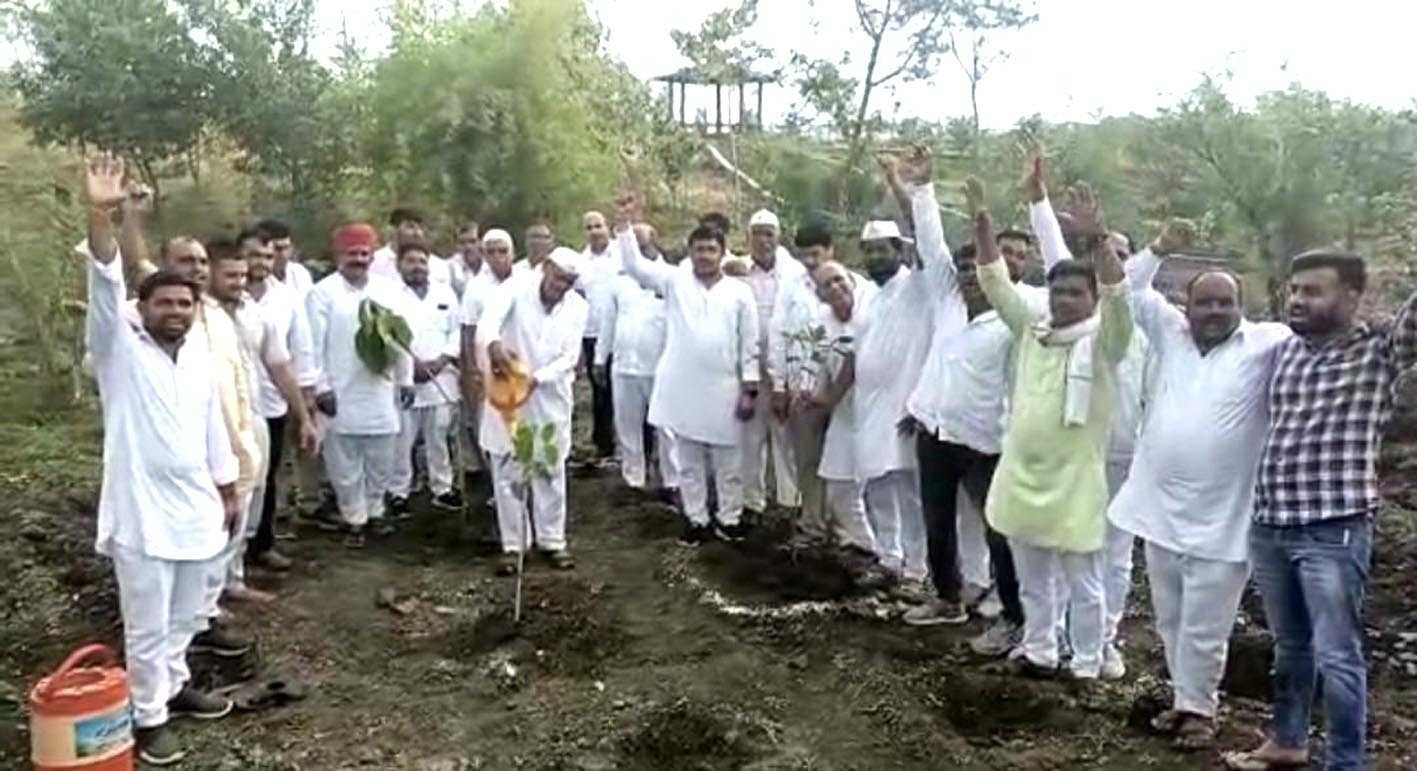 पर्यावरण रक्षकों का सम्मान….  15 दिन में सैकड़ों किलोमीटर की पदयात्रा पूर्ण