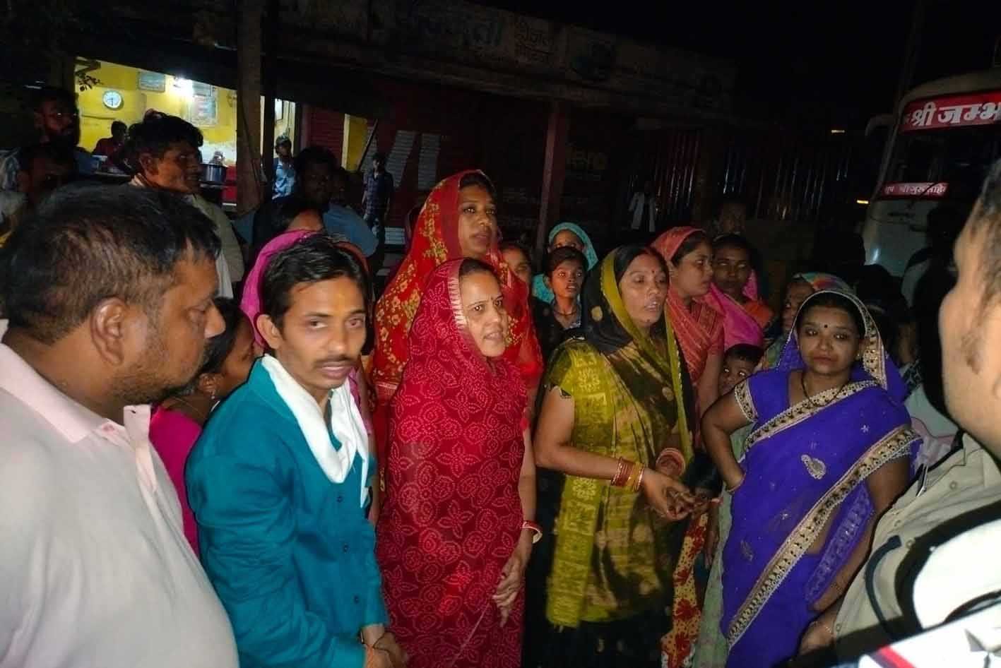 पुलिस की पैदल गश्त, जाना हाल