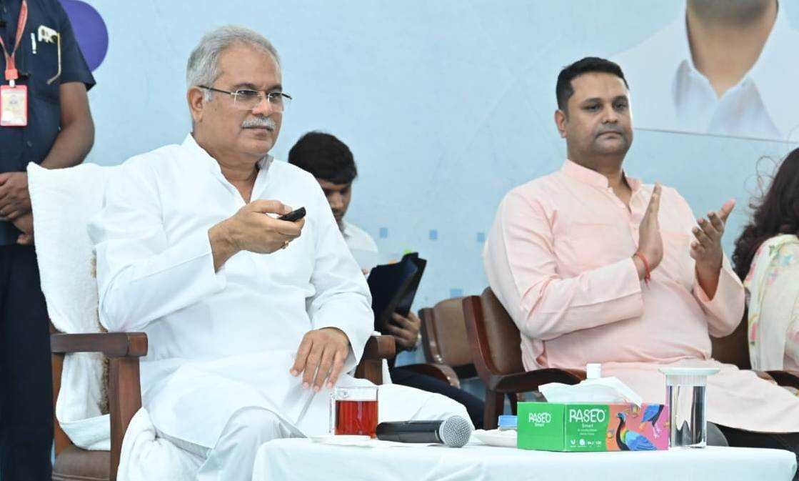 बेरोजगारी भत्ता देने से ज्यादा खुशी तब होगी जब आपके हाथ में रोजगार होगा : मुख्यमंत्री भूपेश बघेल