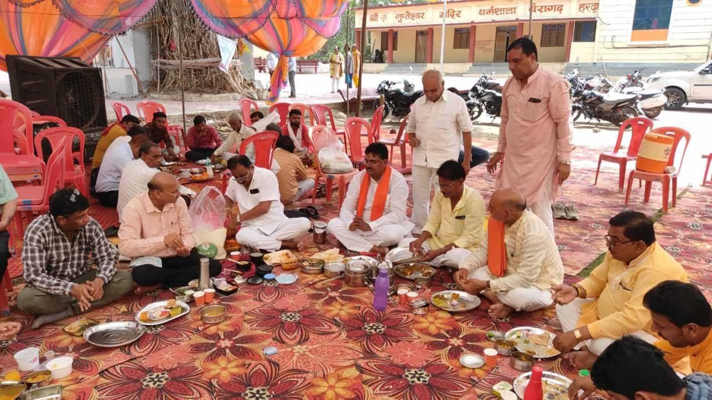 भाजपा के वरिष्ठ कार्यकर्ताओं का हुआ सम्मेलन