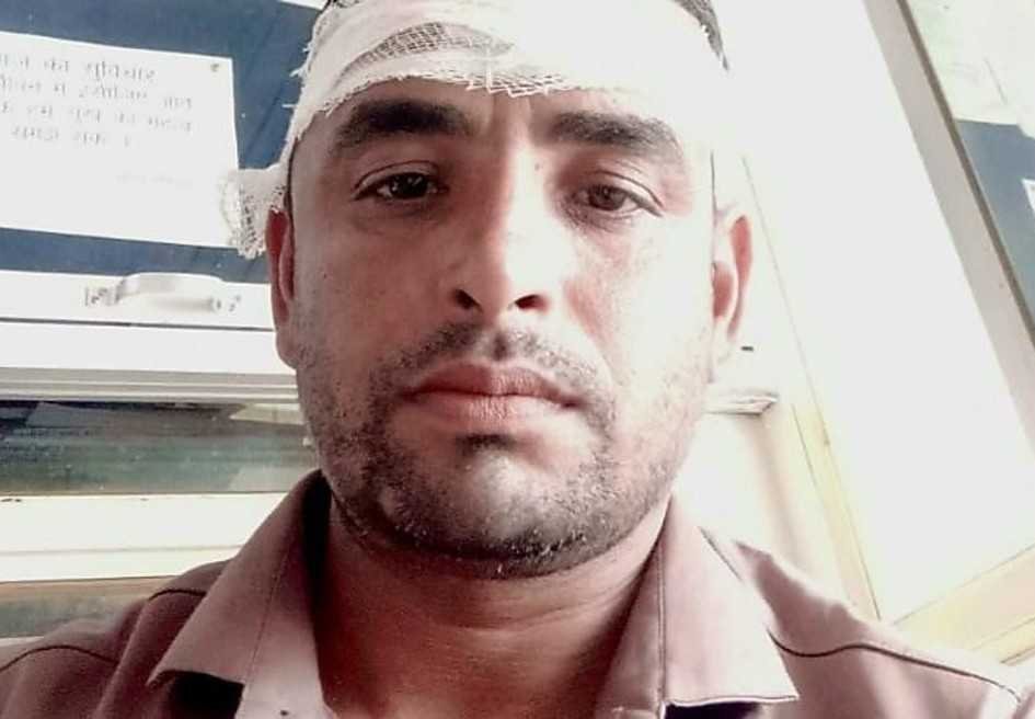 आपसी विवाद ….  मॉ ने बेटे के साथ मिलकर पति को पीटा