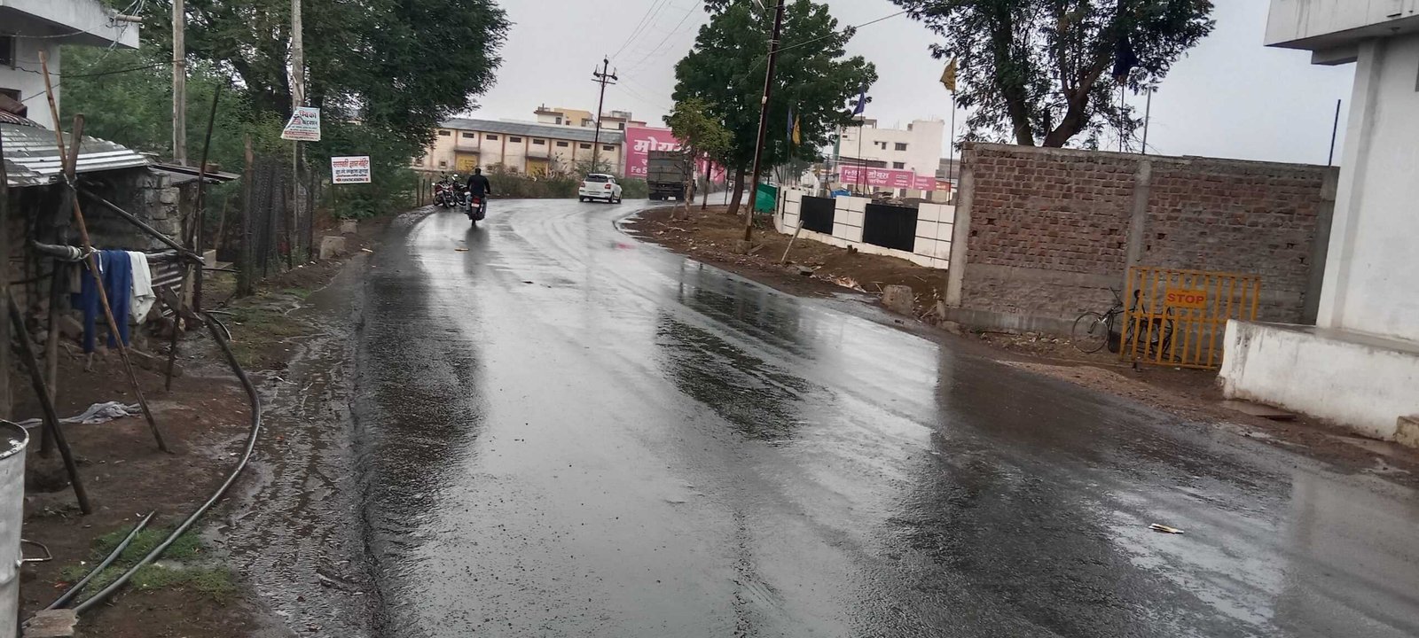 खुलकर बरसे बदरा, मगर उमस बरकरार