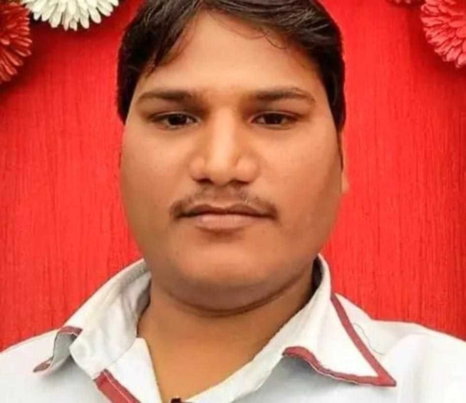 दुर्घटना…. सड़क हादसे में बाईक चालक की मौत