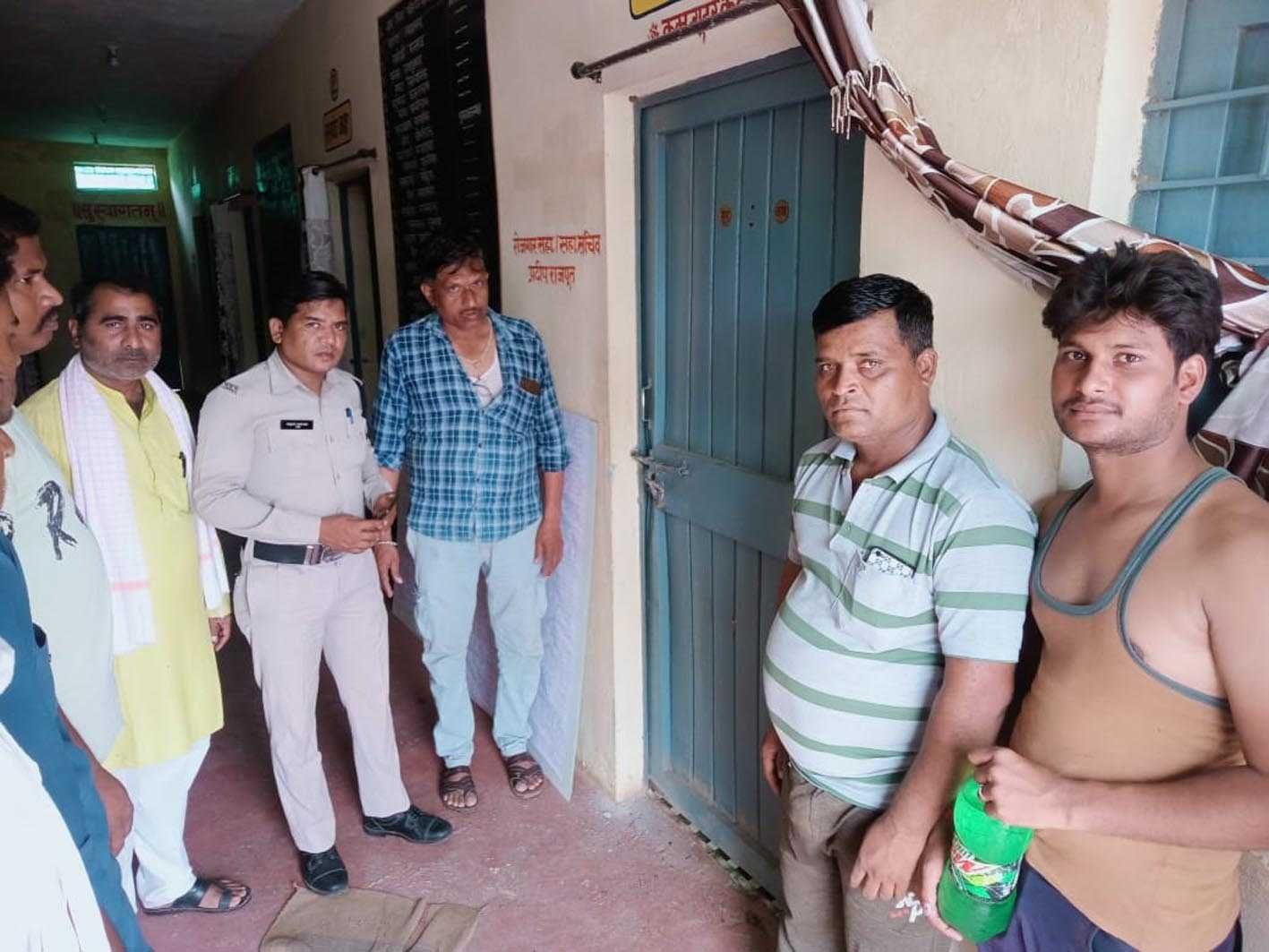 वारदात….  अज्ञात चोर ने पंचायत भवन को बनाया निशाना