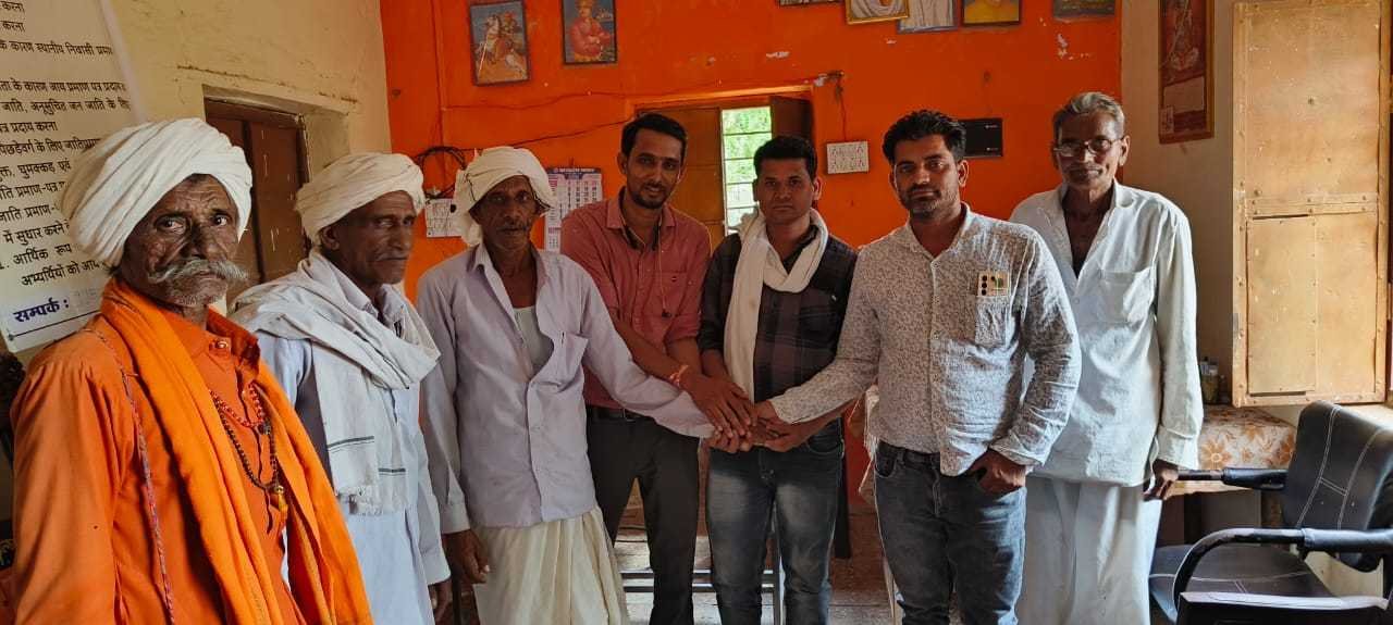 शांति व विवाद निवारण समिति ने वाहन दुर्घटना का कराया समझौता