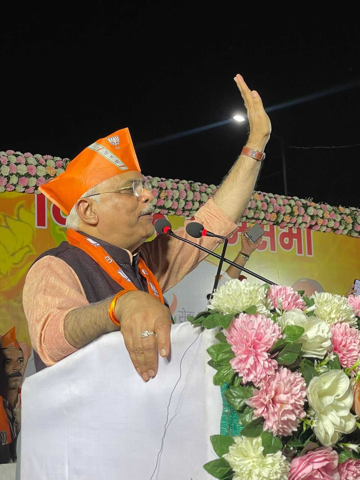 आज का भारत विरासत के साथ विकास करने वाला