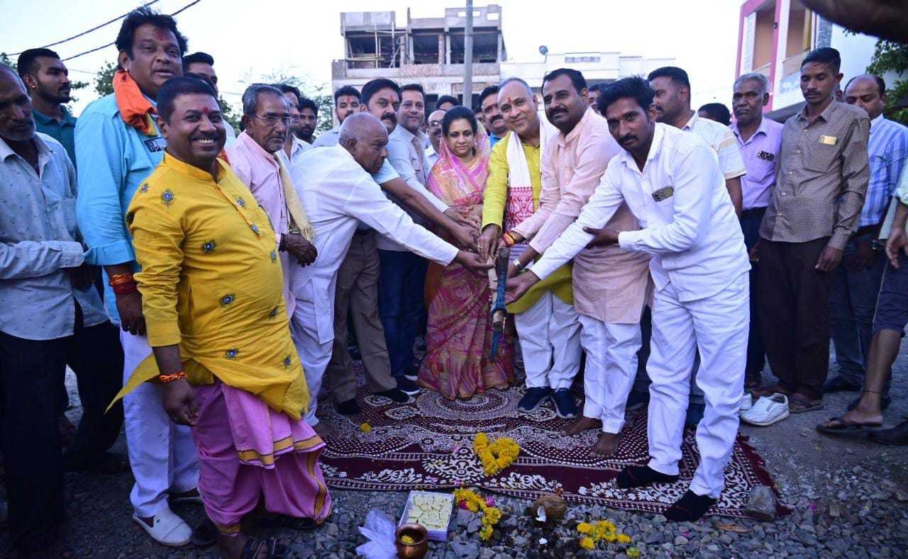 विधायक ने किया दो करोड़ 98 लाख की लागत के विकास कार्यों का भूमिपूजन