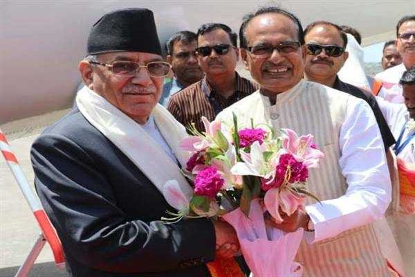 नेपाल के प्रधानमंत्री पुष्प कमल दहल प्रचंड पहुँचे इंदौर