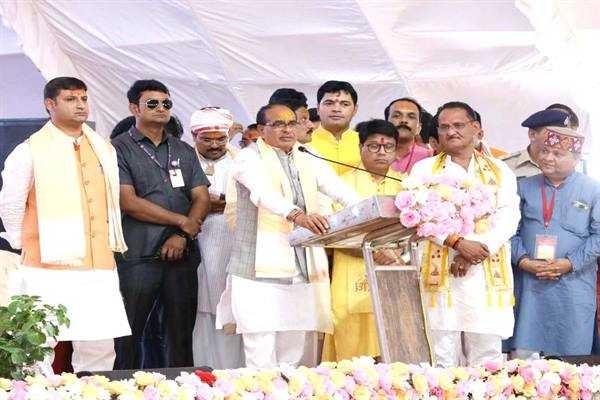 पाठ्य-पुस्तक में भगवान परशुराम की जीवन गाथा शामिल होगी: मुख्यमंत्री श्री चौहान