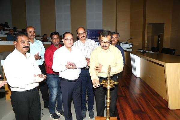 राज्य स्तरीय मास्टर ट्रेनर्स का 5 दिवसीय निर्वाचन संबंधी प्रशिक्षण शुरू