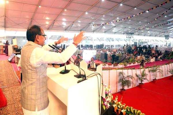 लाड़ली बहनों को मिलने वाली मासिक 1000 की राशि बढ़कर होगी क्रमश: 3000 रूपए : मुख्यमंत्री श्री चौहान